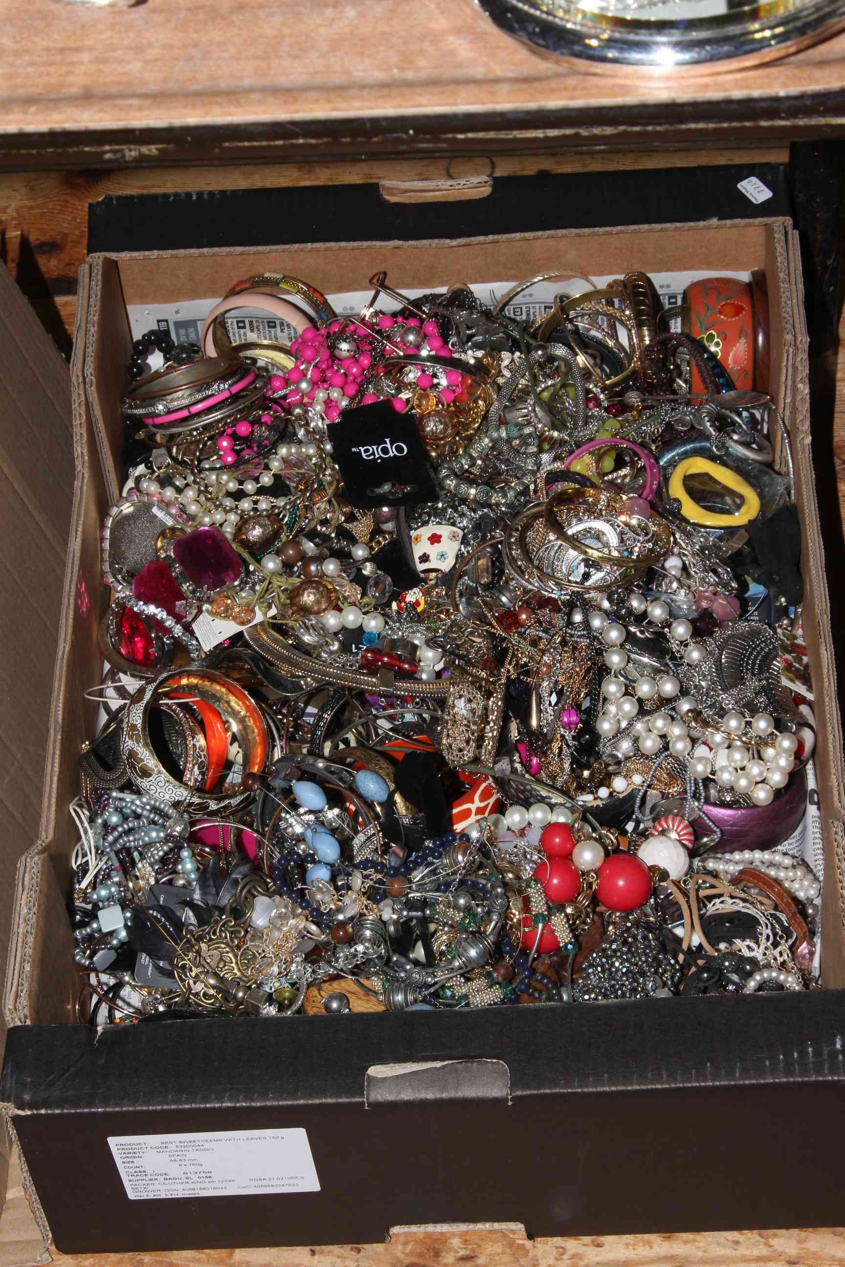 Large box of costume jewellery.