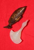 Chinese hardstone carp, length 11cm and jade bird.