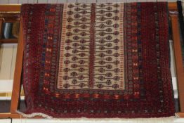 Eastern design rug, 1.52 by 1.00.