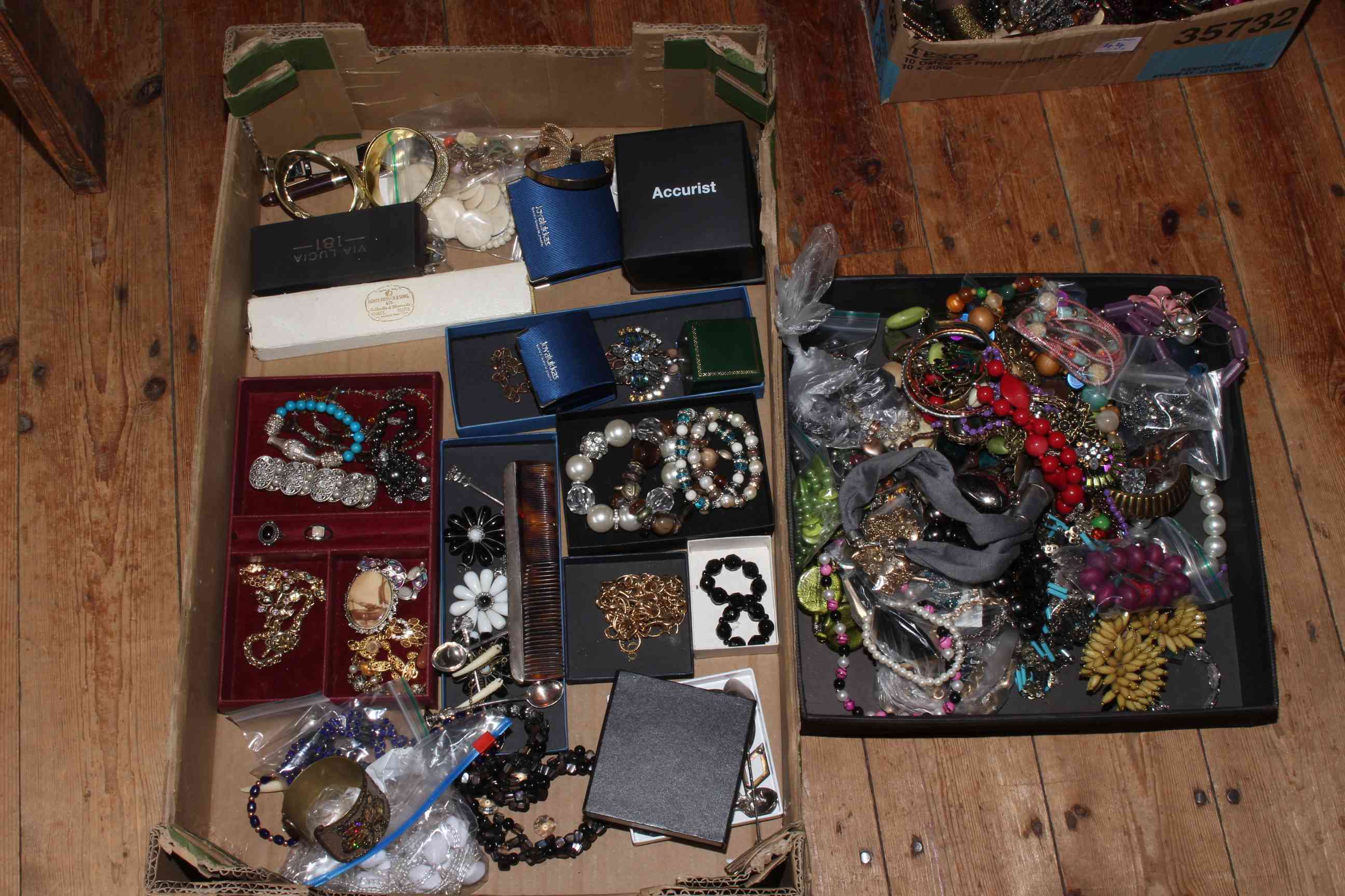 Five boxes of costume jewellery. - Image 2 of 3