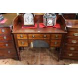 19th Century mahogany 3/4 gallery backed washstand on turned legs, 96.5cm by 99cm.