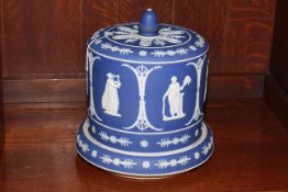 Blue and white Jasperware Stilton cover and stand, 29cm.