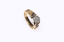 18 carat gold solitaire diamond ring, size M.