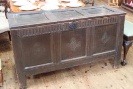 Antique oak triple panel front coffer, 142cm by 79cm.