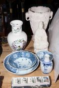 Four pieces of Chinese blue and white, Blanche de Chine figure, etc.