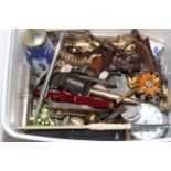 Box of miscellaneous small items.