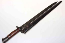 WWI period 1907 pattern British bayonet with scabbard, stamped Sanders, length of blade 43cm.