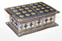 Victorian silkwork box, 19.5cm.