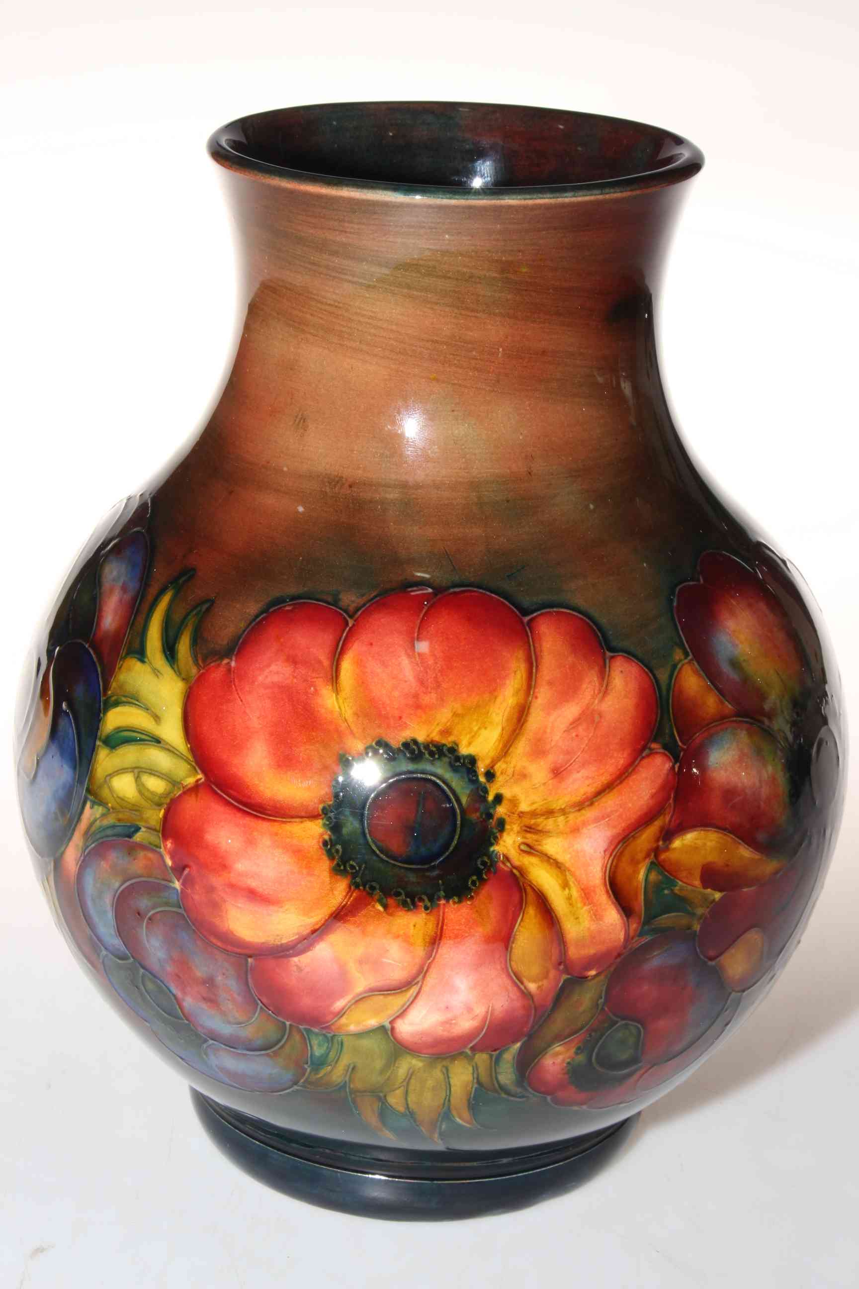 Large Moorcroft anemone flambé vase, 27cm.