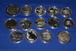 Eight African Wildlife 1oz silver proof capsulated coins (one is coloured), AOE 2017 Niue 1oz proof,