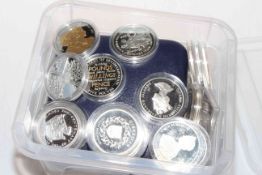 1998 Papua New Guinea 10 Kina Queen Mother silver proof cased coin together with capsulated silver