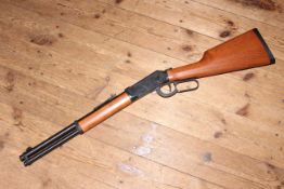 Walther CO² air rifle .177 pellet gun lever action with box.