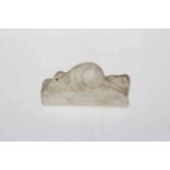 Small marble carving of a mouse, length 10cm.