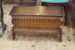 Neat oak blanket box, 42cm by 80cm.