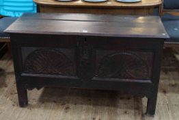 Antique oak coffer, 117cm wide.