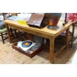 Large pine kitchen table, 1.60m by 0.87m.