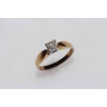 Solitaire diamond ring set in 9 carat gold, size L.