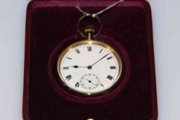 Good Waltham Riverside keyless pocket watch in 18 carat gold case hallmarked for 1908, boxed.