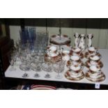 Twenty nine pieces of Royal Albert Old Country Roses including cake stand,