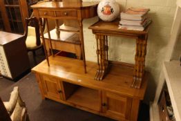 Bevan & Funnell nest of three yew tables,