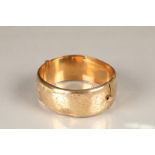 Ladies 9 carat gold bangle, engraved scrolling acanthus leaf decoration. Total weight 29g