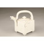 19th century Royal Worcester, banc de chine, Chinese dragon tea pot, raised marks to base
