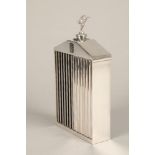 Classic Stable Ltd chrome decanter, in the form of a Rolls-Royce vertical slat radiator with a