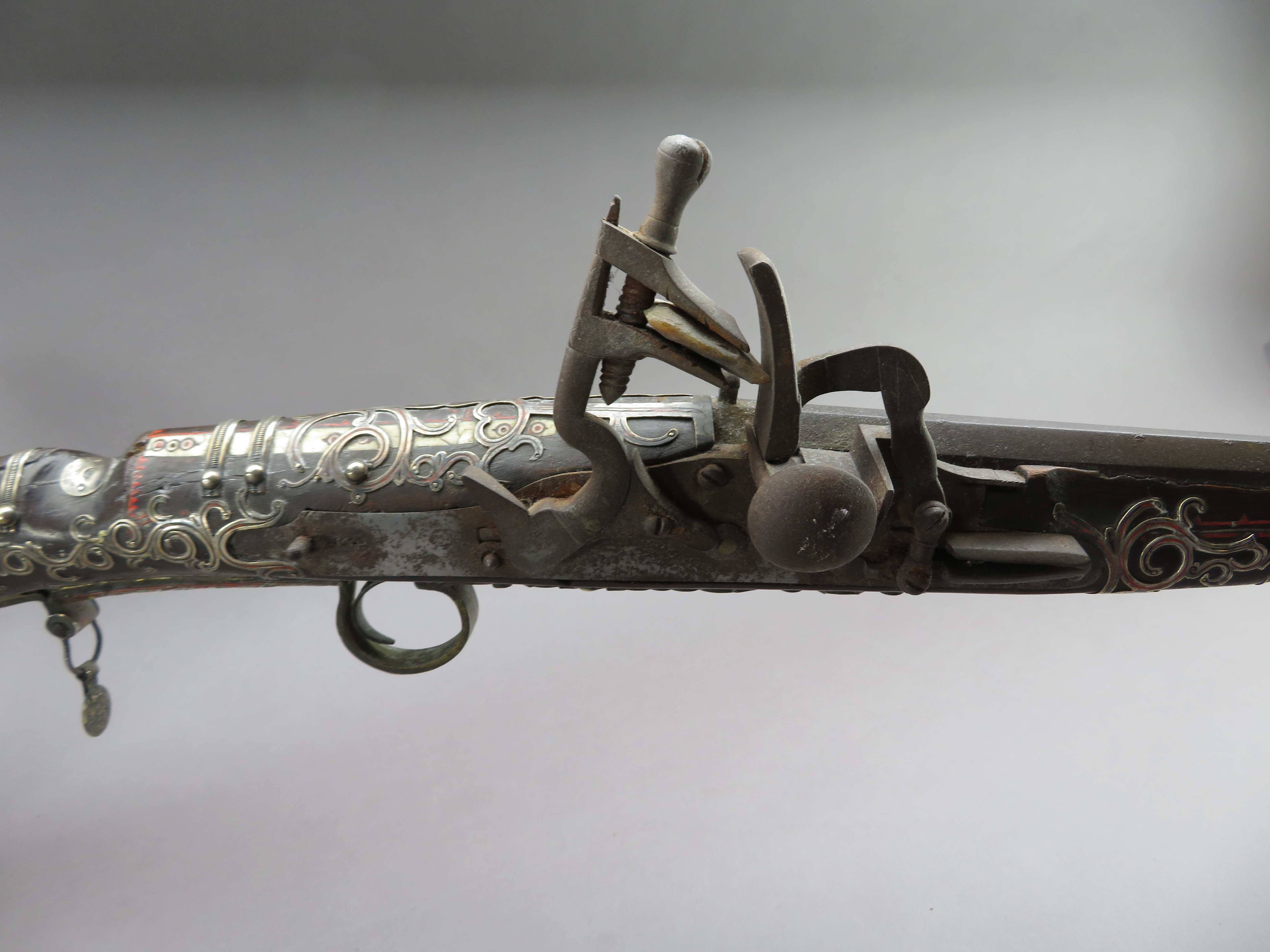 A 54 BORE NORTH AFRICAN (KABYLE) SNAPHAUNCE MUSKET, 19TH CENTURY