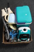 A box of cool box, Russell Hobbs cylinder vacuum,