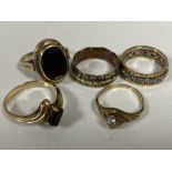 Five 9ct gold rings (5) CONDITION REPORT: 17.6g gross.