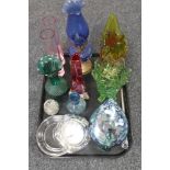 A tray of 20th century glass ware - ash trays, oil lamp,