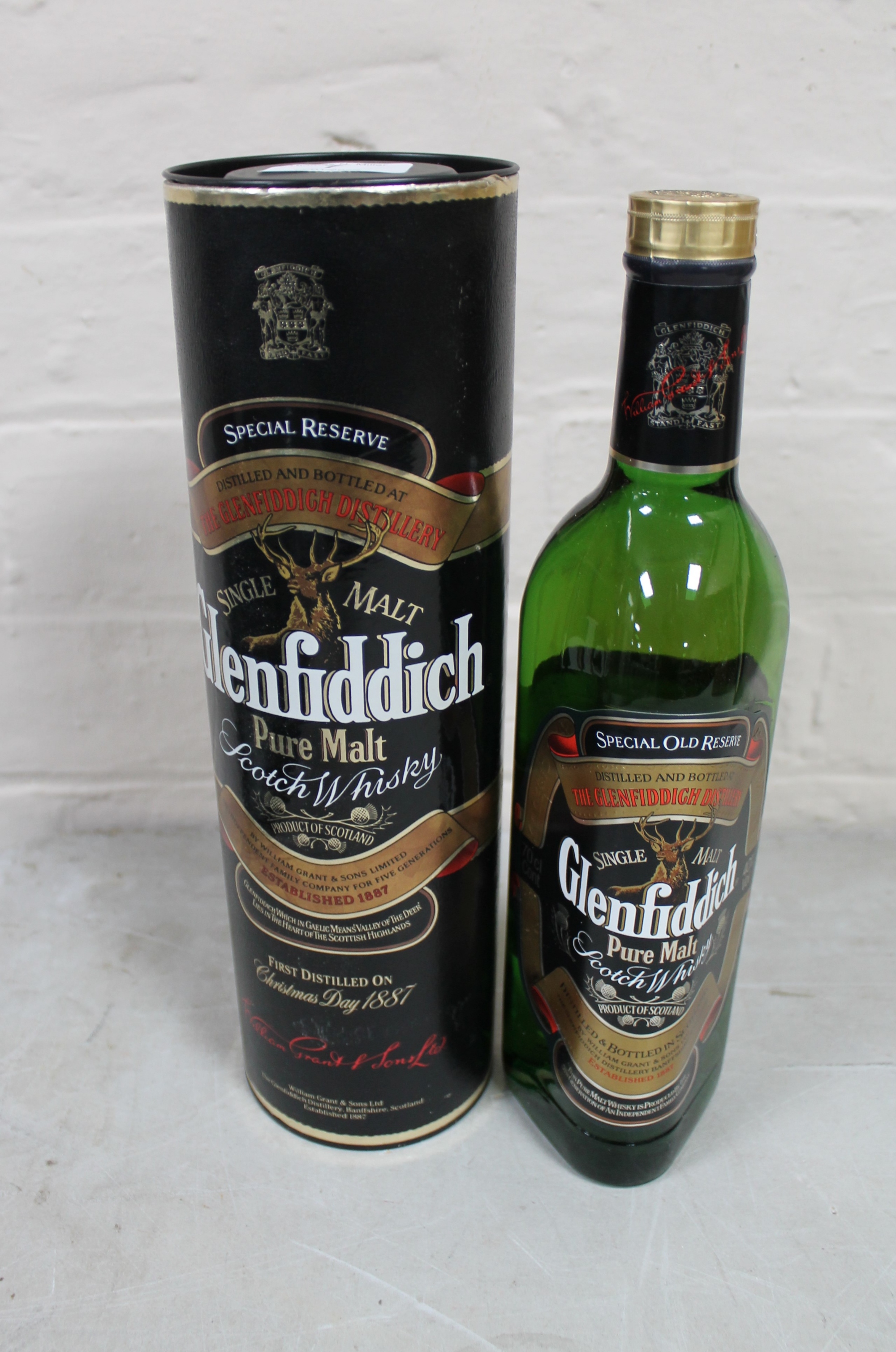A 70cl bottle of Glenfiddich pure malt Scotch whisky, Special Old Reserve,