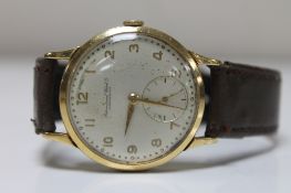 A gent's vintage 18ct gold IWC Schaffhausen wristwatch,
