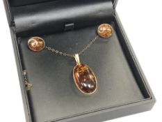 A 9ct gold Baltic amber necklace and earring suite CONDITION REPORT: 6.8g gross.