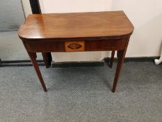 An Edwardian inlaid mahogany tea table, width 92 cm.