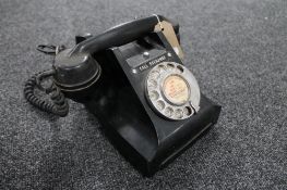 A black Bakelite GPO telephone