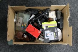 A box of vintage and later digital cameras to include Kodak, Panasonic,