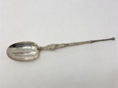 A fine silver copy of an Elizabethan spoon by Elkington CONDITION REPORT: 99.8g.