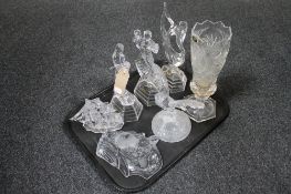 A tray of lead crystal vase,