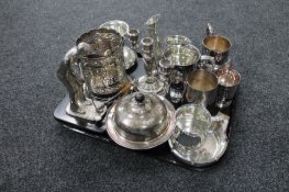 A tray of twentieth century plated wares, muffin dish and cover, three way candelabrum, tankards,