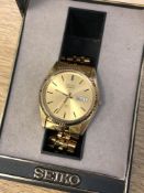 A gents vintage gold plated Seiko SQ automatic calendar wristwatch in box