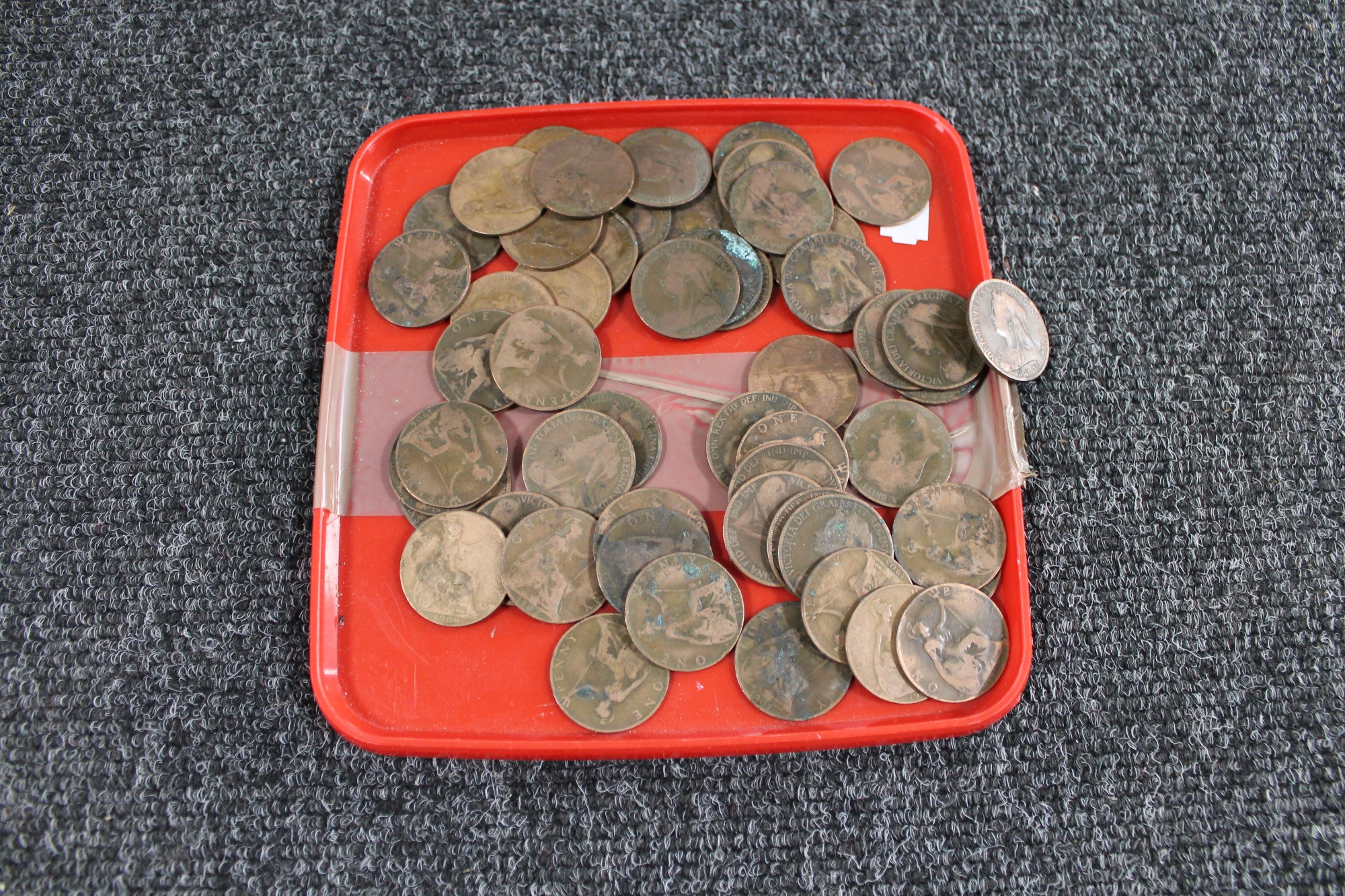 A quantity of Victorian and Georgian pennies