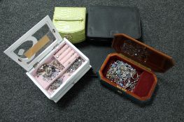 A tray of four jewellery boxes containing silver and white metal jewellery,