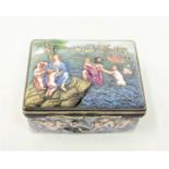 A fine quality Victorian silver gilt trinket box, London 1855,