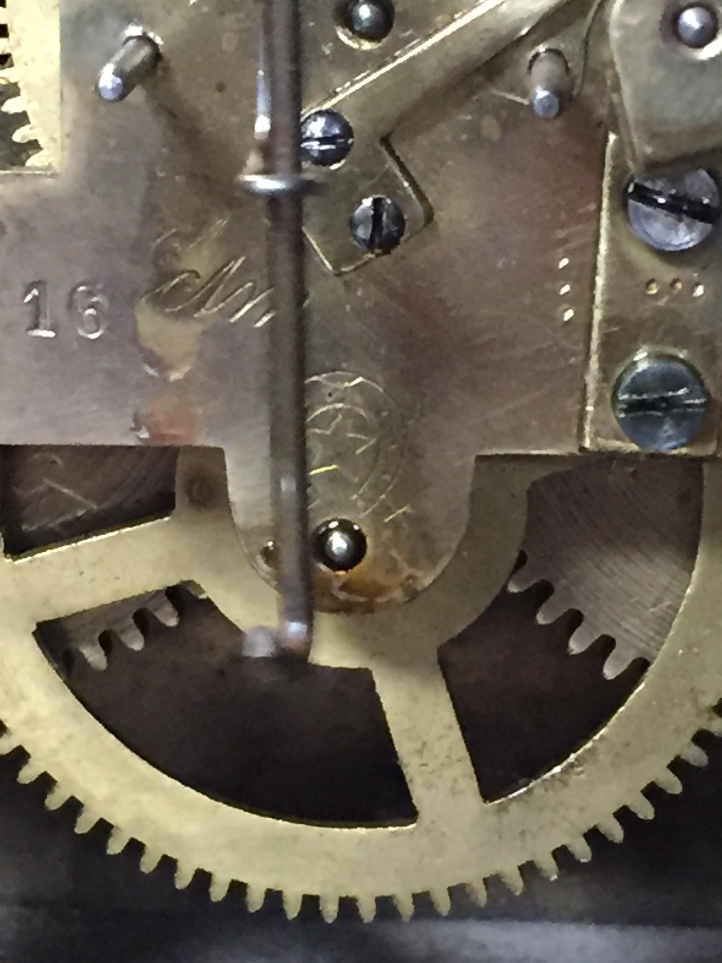 An antique pine cased bracket clock with brass and silvered dial with pendulum - Image 3 of 3