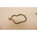 A 9ct gold bracelet, length 20cm, 9.3g.