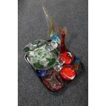 A tray of twentieth century coloured glass, Venetian glass cockerel,