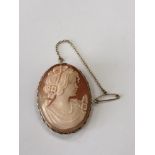 A 9ct gold cameo brooch, 7.3g gross.