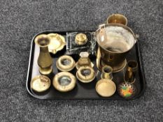 A tray of metal ware, swing handled brass bucket, tankard, ammunition shell, ashtrays,