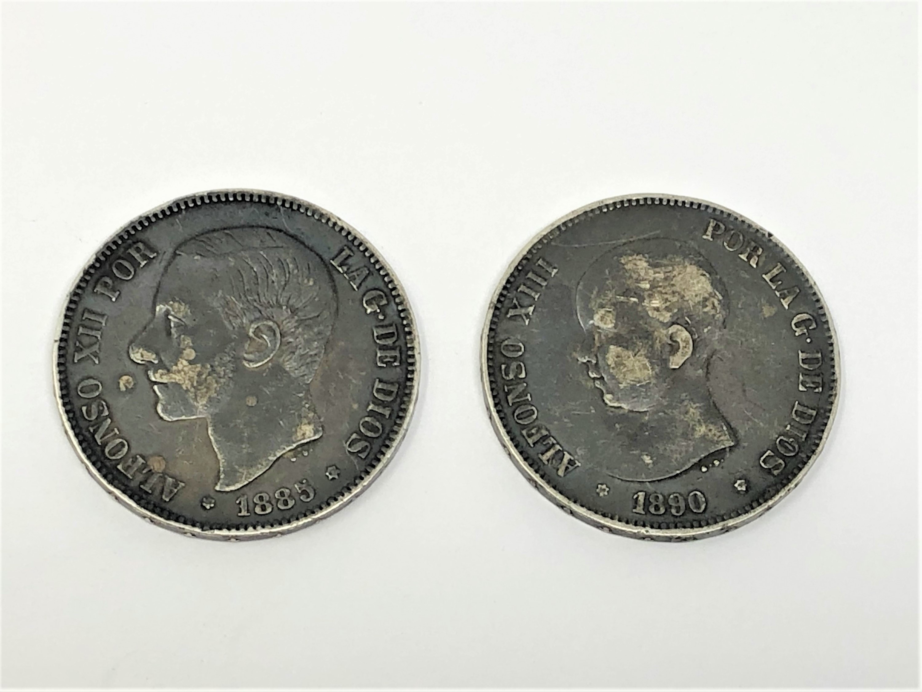 Two silver coins - 1890 & 1885 5 Pesetas.